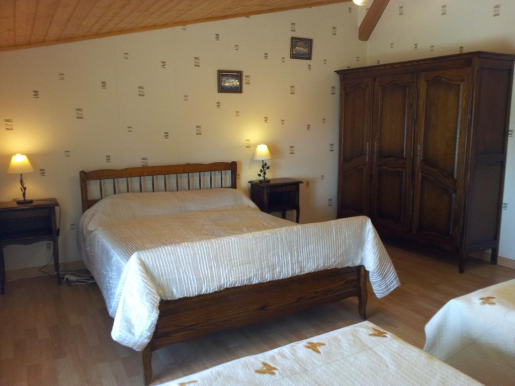 Jayat La Croix De Bois Bed & Breakfast 部屋 写真