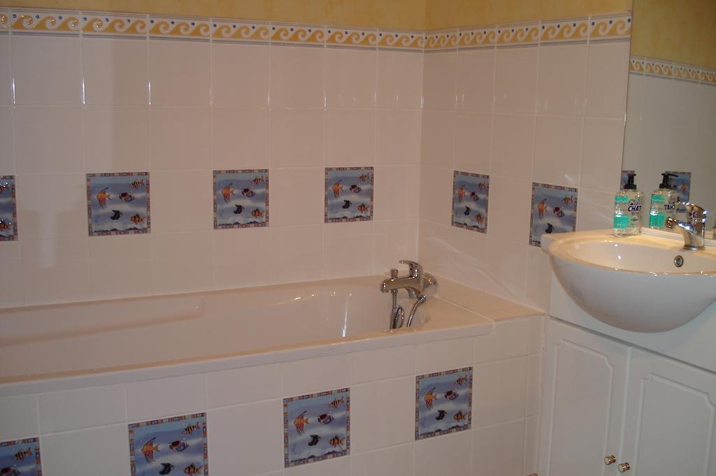 Jayat La Croix De Bois Bed & Breakfast 部屋 写真