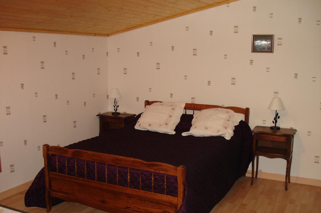 Jayat La Croix De Bois Bed & Breakfast 部屋 写真